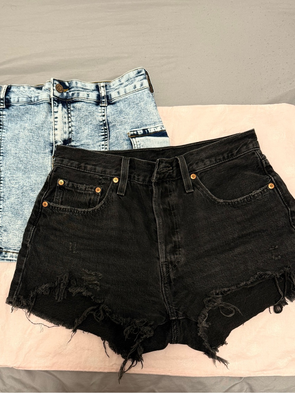 Levi's Black Distressed High-Rise Denim Shorts and Denim Skirt size W 28